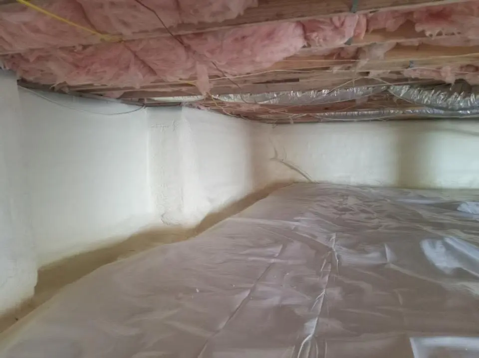 Crawl space encapsulation with closed-cell spray foam for Spray Foam Roofing in Mount Juliet